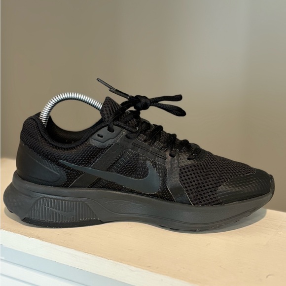 Nike Men's Run Swift 2 Running Shoes Black/Dark Smoke Grey size 7 - Picture 5 of 9